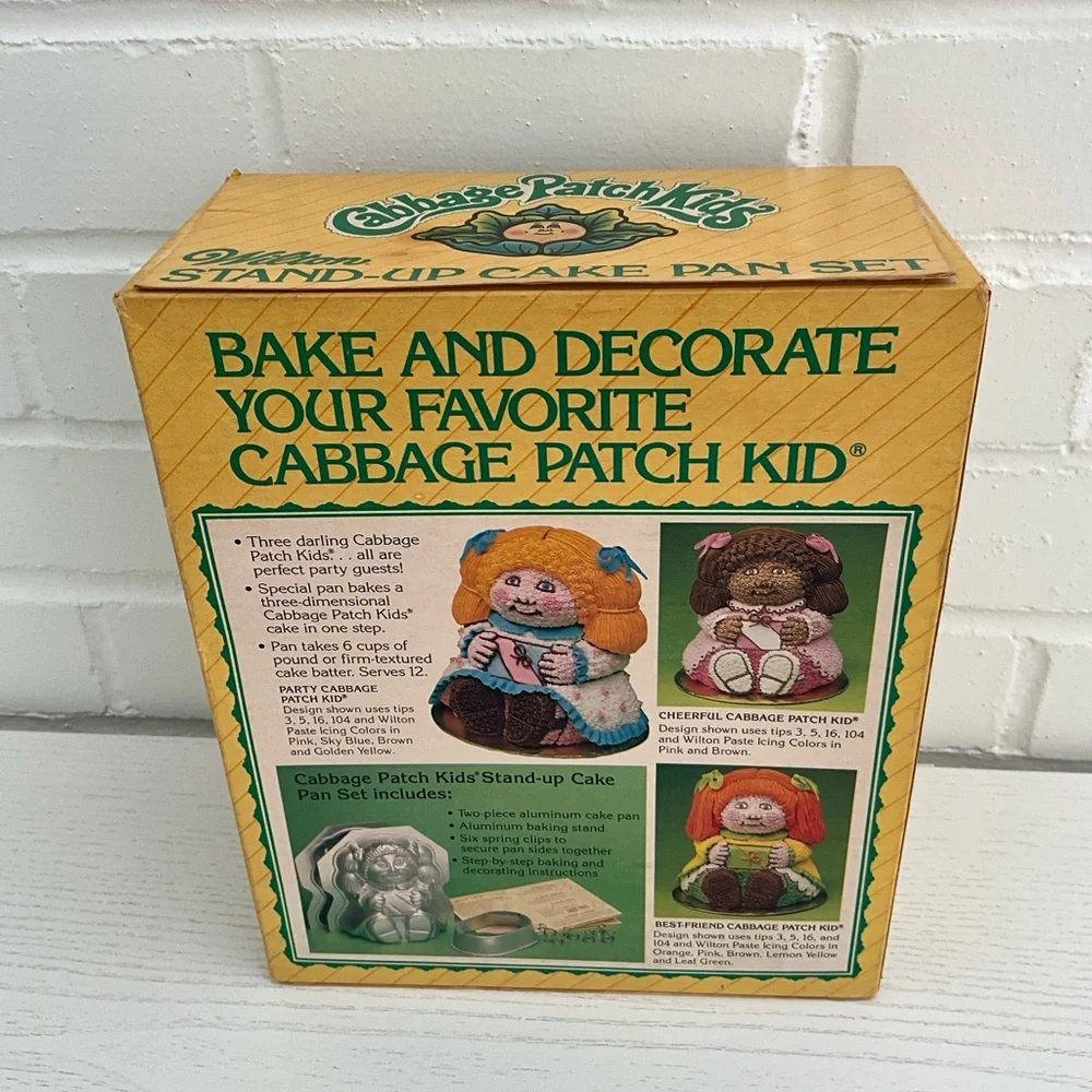 Box Never Opened-Old Style-Wilton Cabbage Patch Kids Stand-Up Cake Pan Set